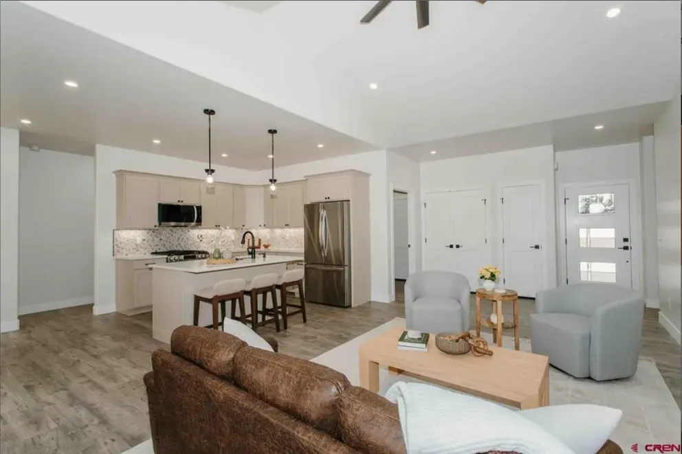 3419-Pinewood-Montrose-7