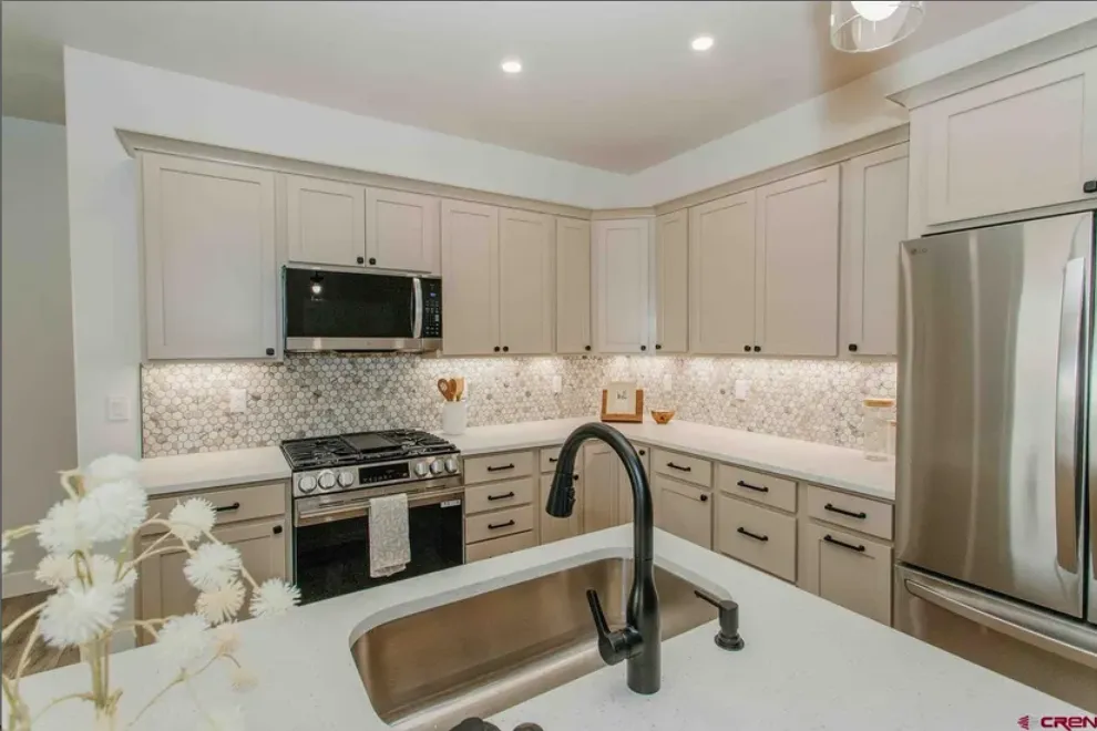 3419-Pinewood-Montrose-9